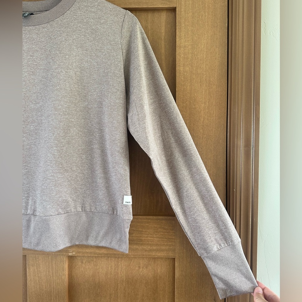 Vuori Daydream Crew Long Sleeve Sweater Dusty Rose Heather Women’s size Medium - Picture 3 of 9